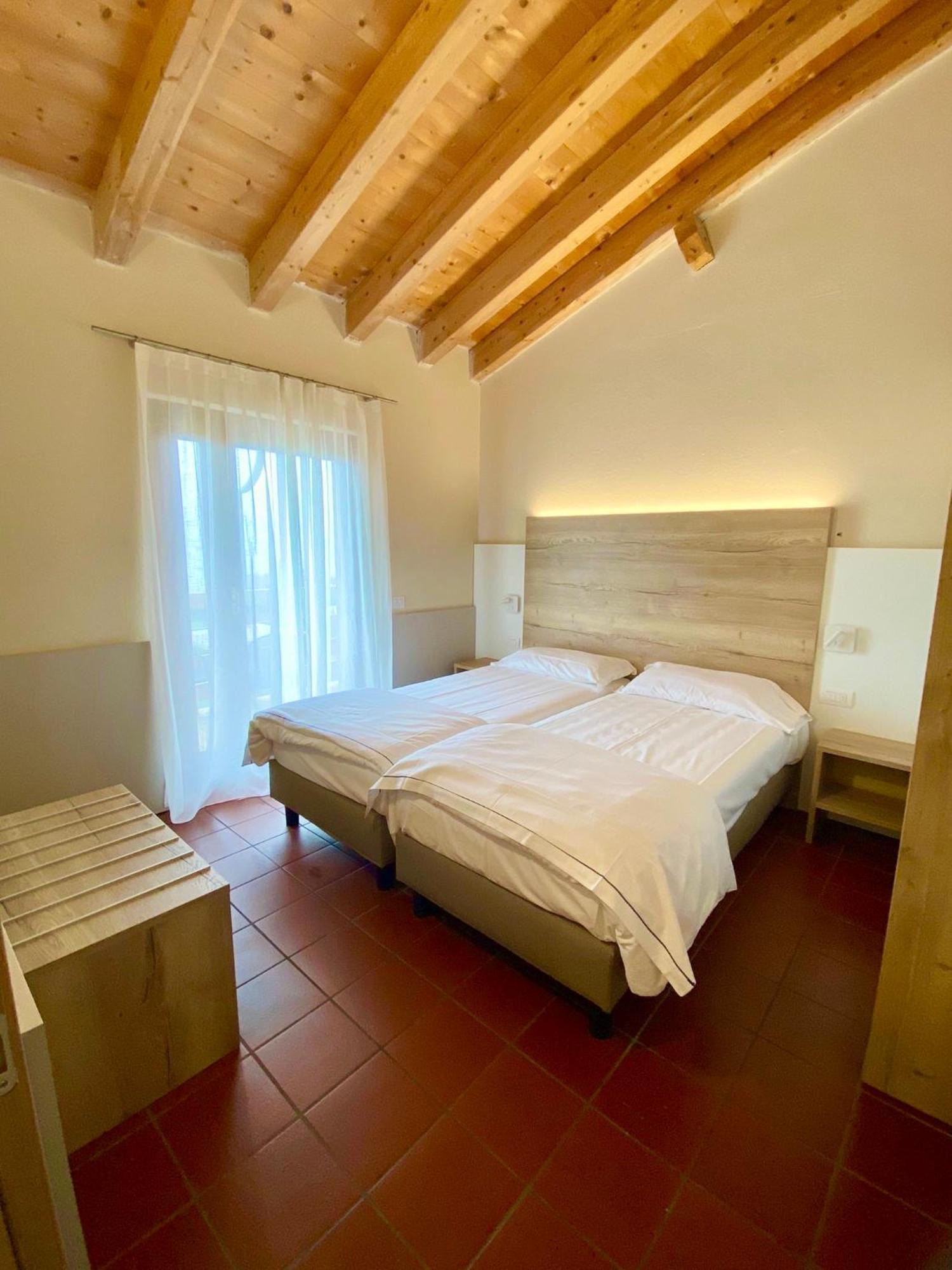 Residence Parco Del Garda Esterno foto